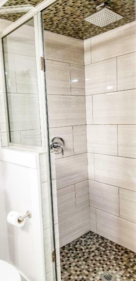 Modern Seattle Oasisアパートメント エクステリア 写真